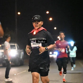 Runner Photo 7713861