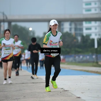 Runner Photo 7713881