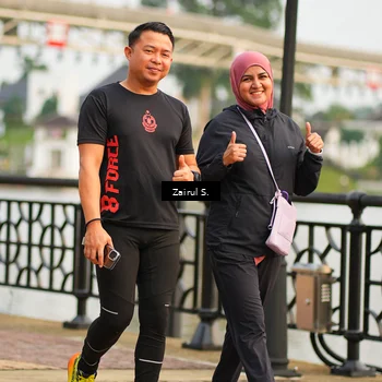 Runner Photo 7713896