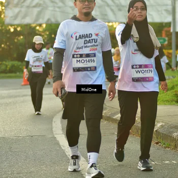 Runner Photo 7713919