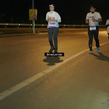 Runner Photo 7713923