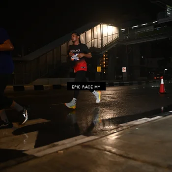 Runner Photo 7713948