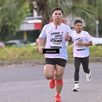 Runner Photo 7713950