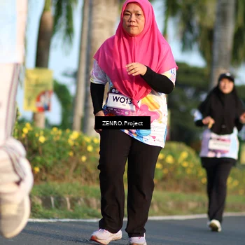 Runner Photo 7713955