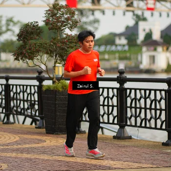 Runner Photo 7713975