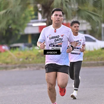 Runner Photo 7713991