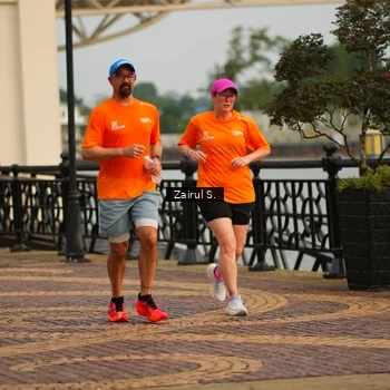 Runner Photo 7714008