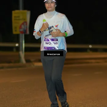 Runner Photo 7714027