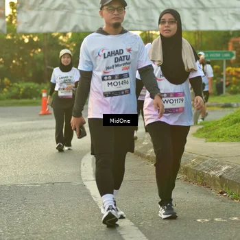 Runner Photo 7714029