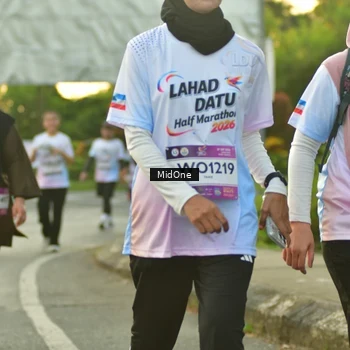 Runner Photo 7714035