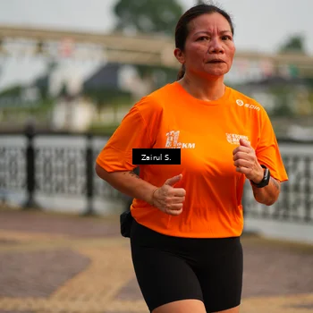 Runner Photo 7714050