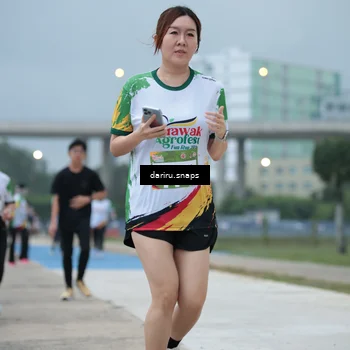Runner Photo 7714060