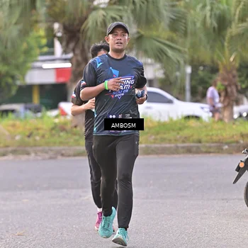 Runner Photo 7714107