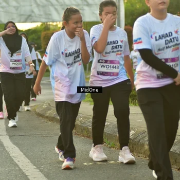Runner Photo 7714121