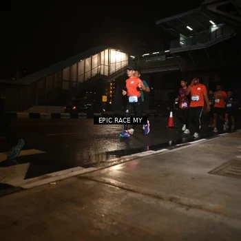 Runner Photo 7714126