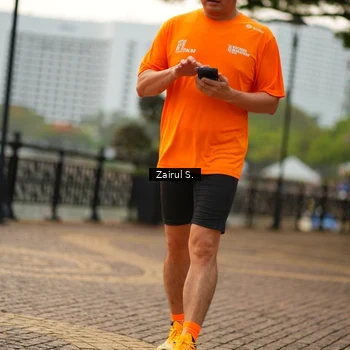 Runner Photo 7714148