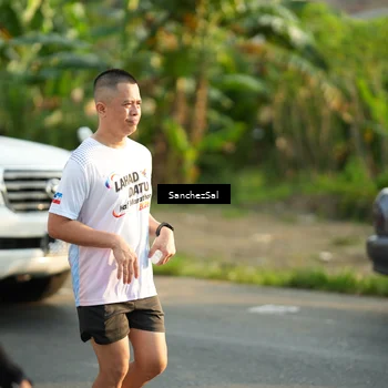 Runner Photo 7714185