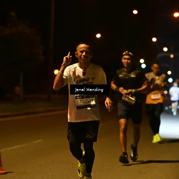 Runner Photo 7714194