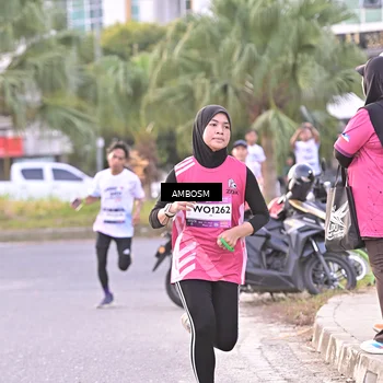 Runner Photo 7714216