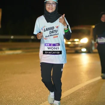 Runner Photo 7714245
