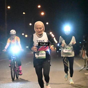 Runner Photo 7714247