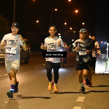 Runner Photo 7714256