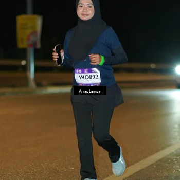 Runner Photo 7714271
