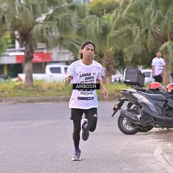 Runner Photo 7714277