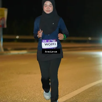 Runner Photo 7714278
