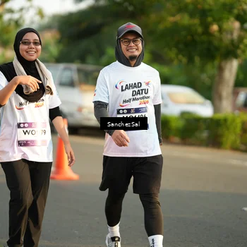 Runner Photo 7714292