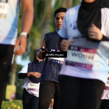 Runner Photo 7714299