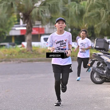 Runner Photo 7714301