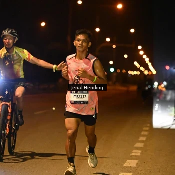 Runner Photo 7714308