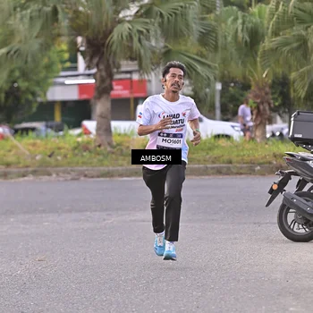 Runner Photo 7714316