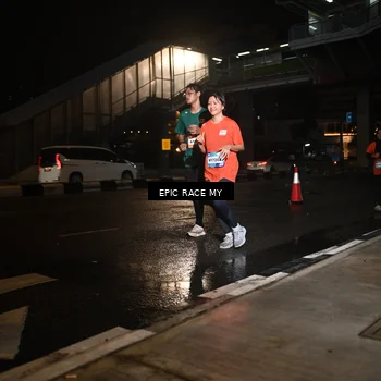Runner Photo 7714329