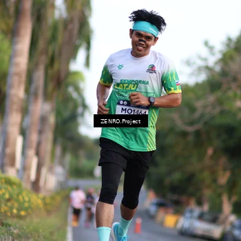 Runner Photo 7714334