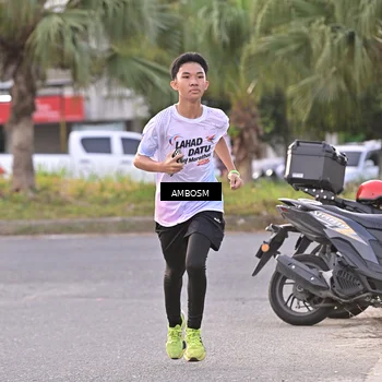 Runner Photo 7714352