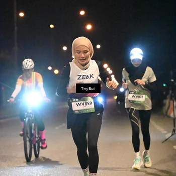Runner Photo 7714363