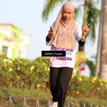 Runner Photo 7714365