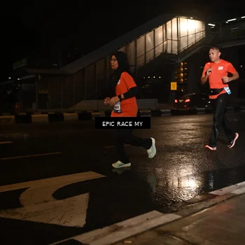Runner Photo 7714371