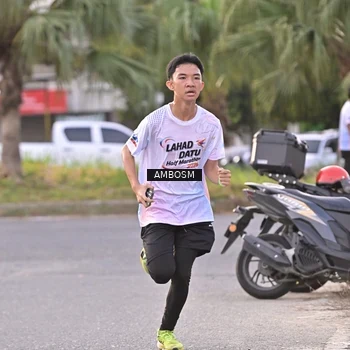 Runner Photo 7714386