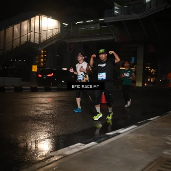 Runner Photo 7714391