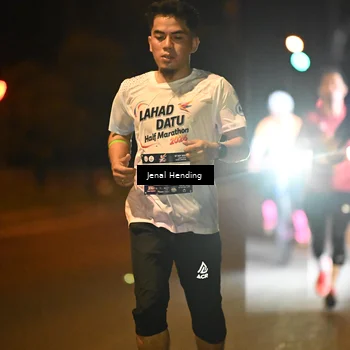 Runner Photo 7714422