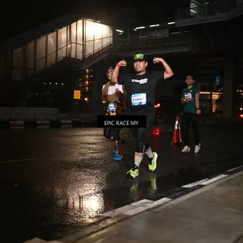 Runner Photo 7714436