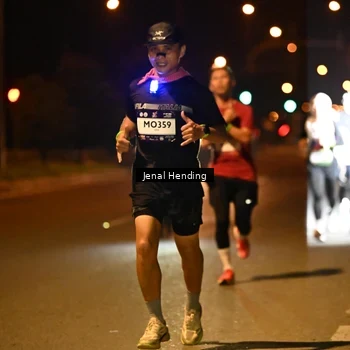 Runner Photo 7714439