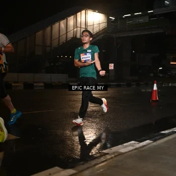 Runner Photo 7714442