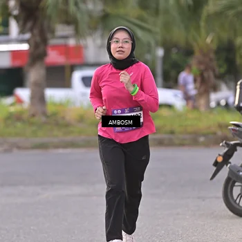 Runner Photo 7714465