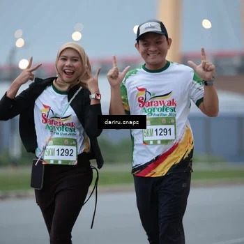 Runner Photo 7714466