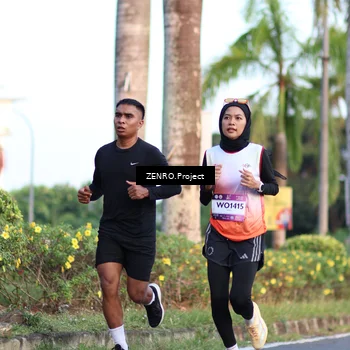 Runner Photo 7714469