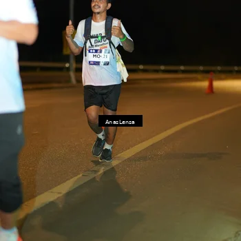 Runner Photo 7714482